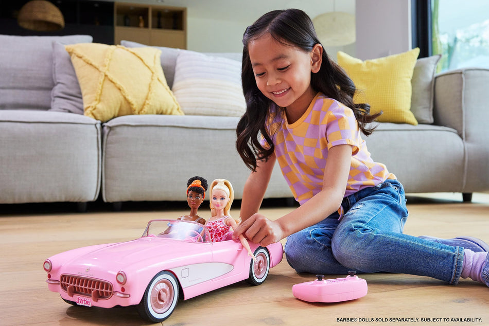 Hot Wheels RC Barbie Corvette, Battery-Operated Remote-Control Toy Car from Barbie the Movie, Holds 2 Barbie Dolls, Trunk Opens for Storage